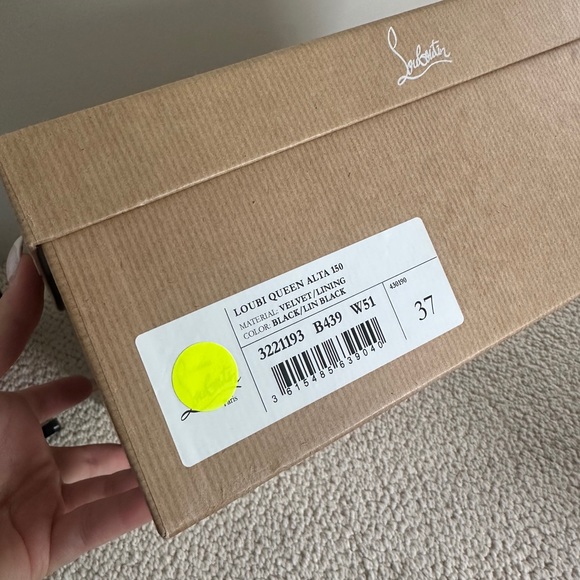 Christian Louboutin LOUBI QUEEN ALTA 150 VELVET - Picture 5 of 8